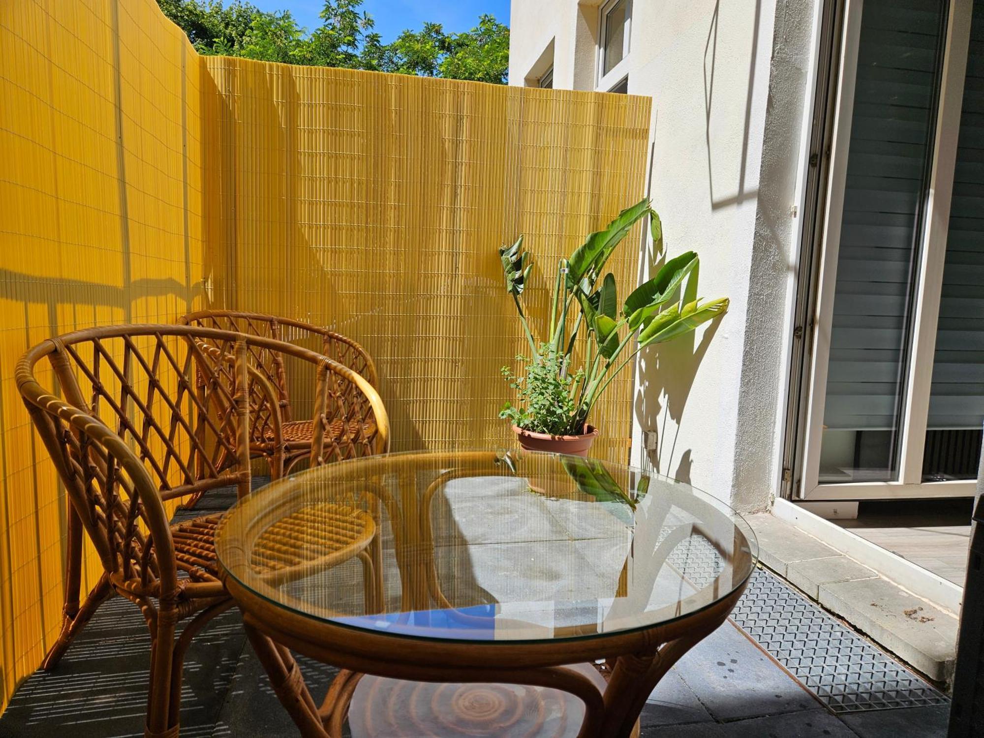 Be My Guest In Stadtfeld Magdeburgo Exterior foto